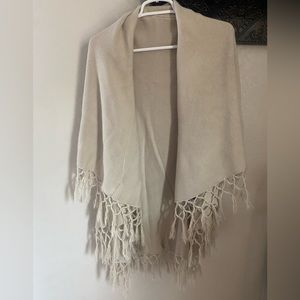 Cardigan/poncho